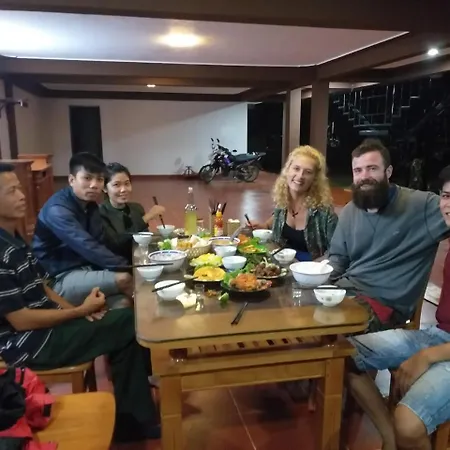 Charm'S Homestay Phong Nha Exterior photo